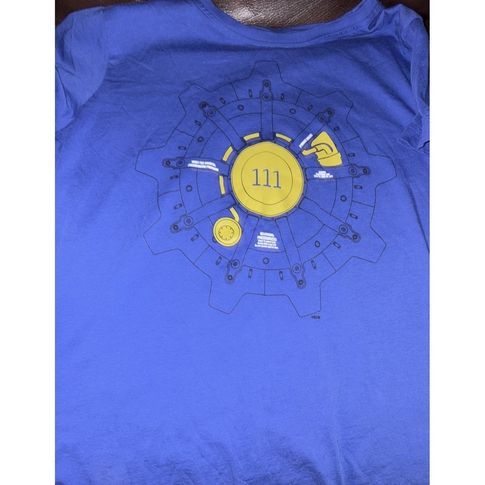 Bethesda Fallout 4 2015 Junior Boys Vault T Shirt Sz M